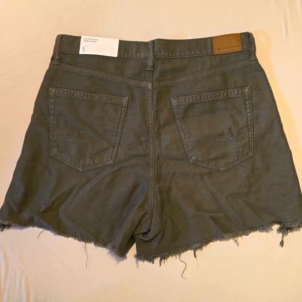 American Eagle Mom Short - NWT - Picture 2 of 5